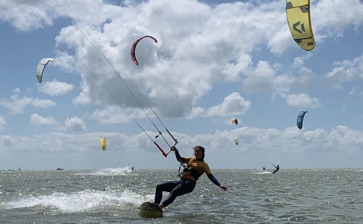 Kitesurf vakantie in Friesland bij Kitesurfschool KiteMobile